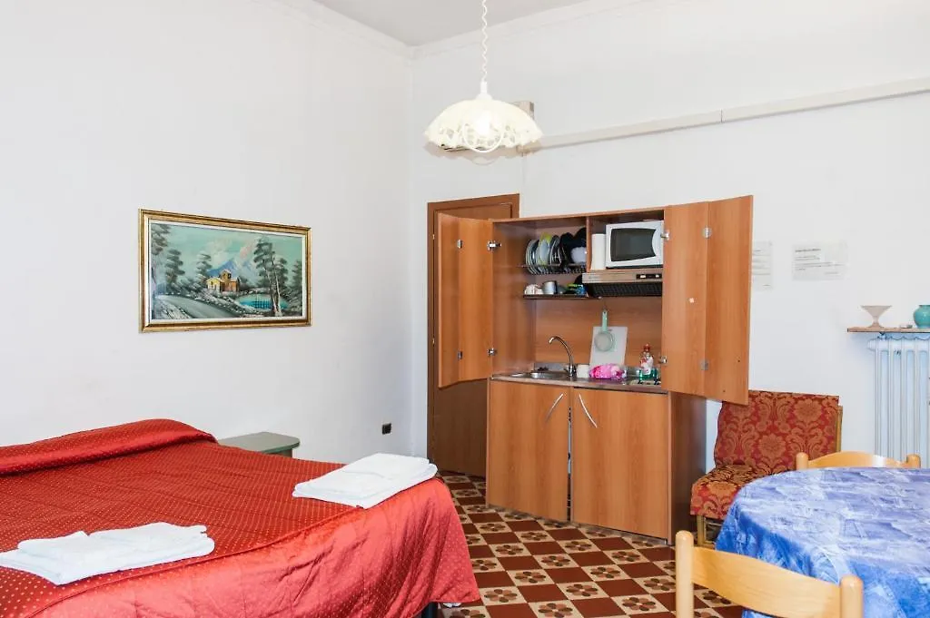 Affittacamere Daniela Piacenza Apartment